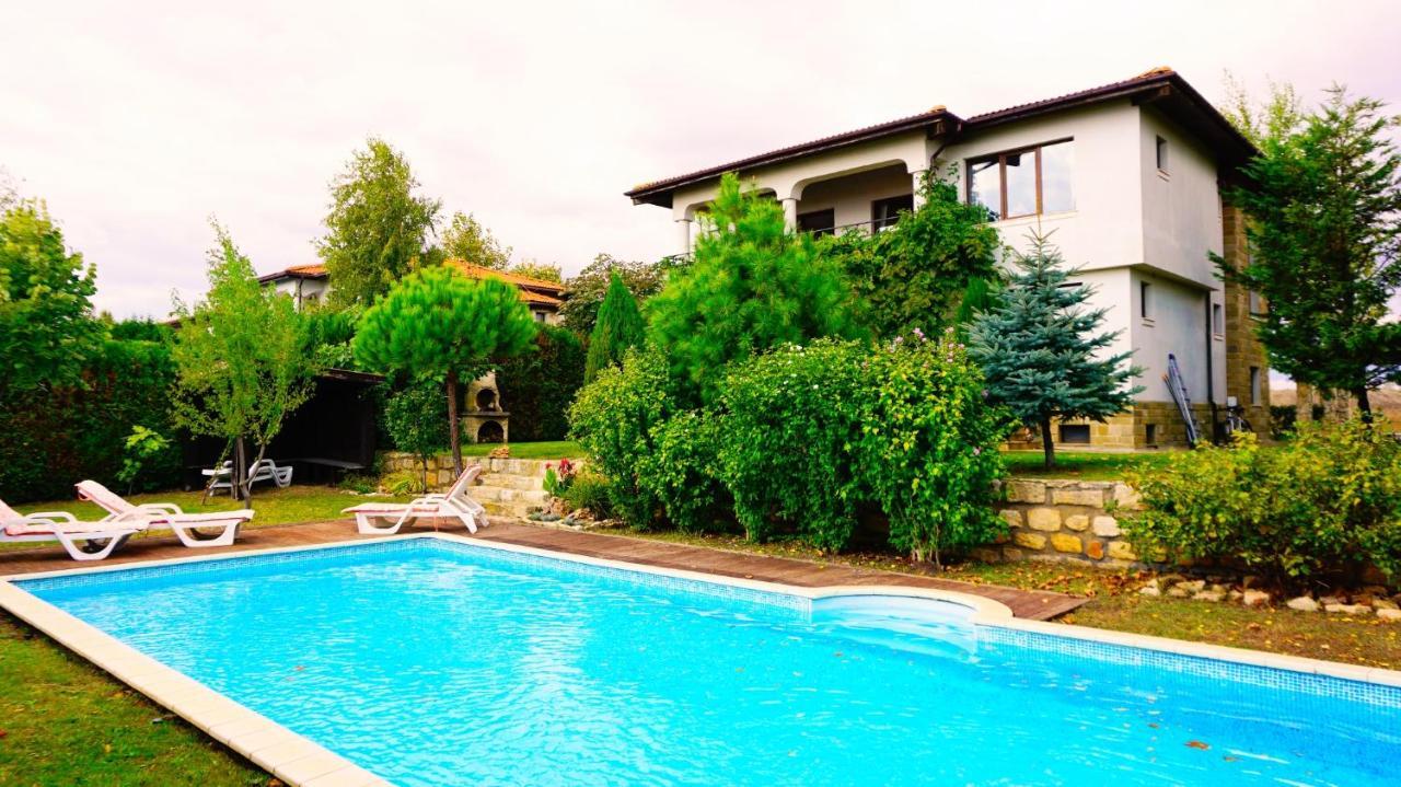 Вила Афина - Villa Afina Balchik Exterior foto